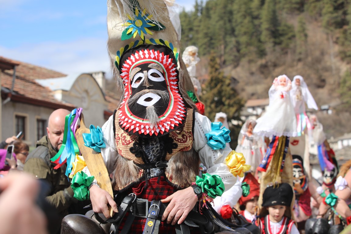 kukeri-1.jpg