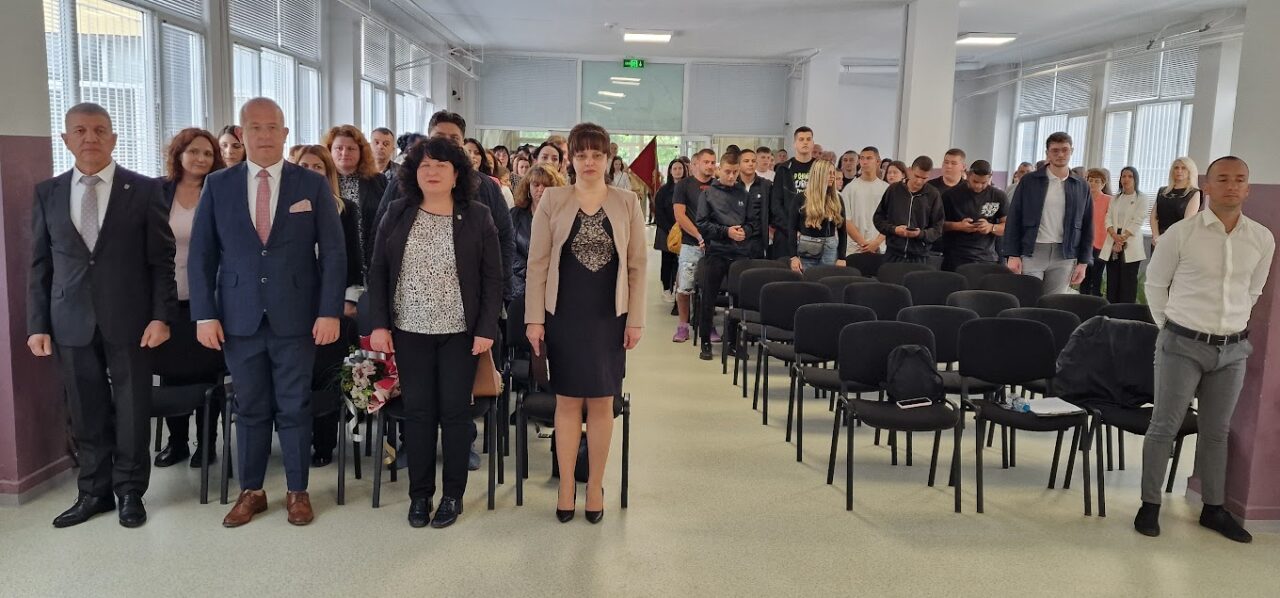 abiturienti - vipusk 2025 gimnazya