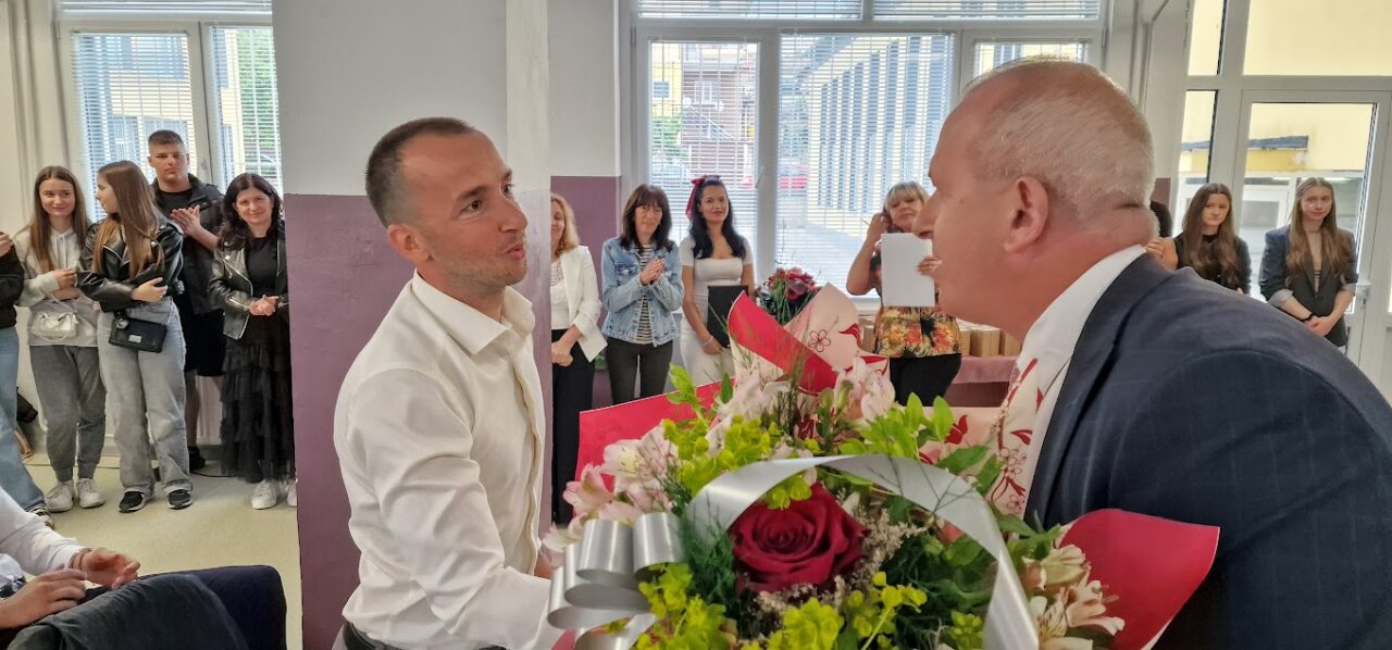 abiturienti - vipusk 2025 gimnazya.....
