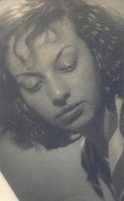Yana-Yazova.jpg