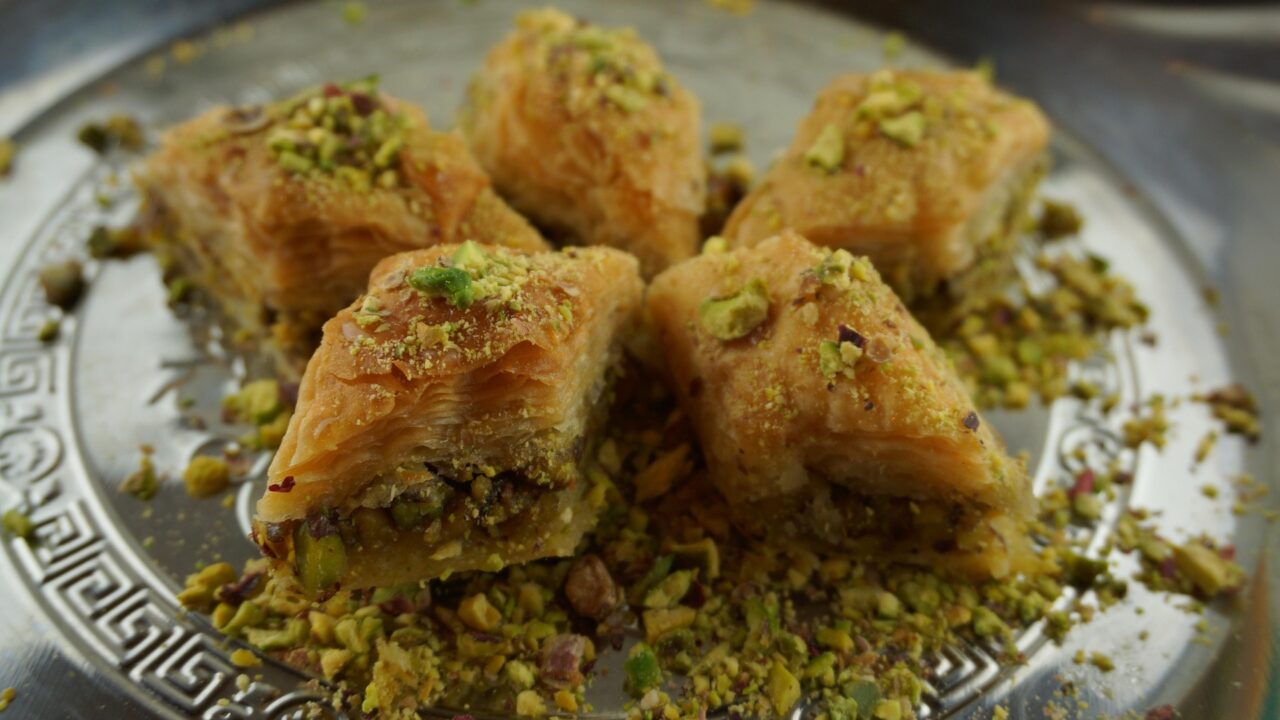 baklava-1280x720.jpg