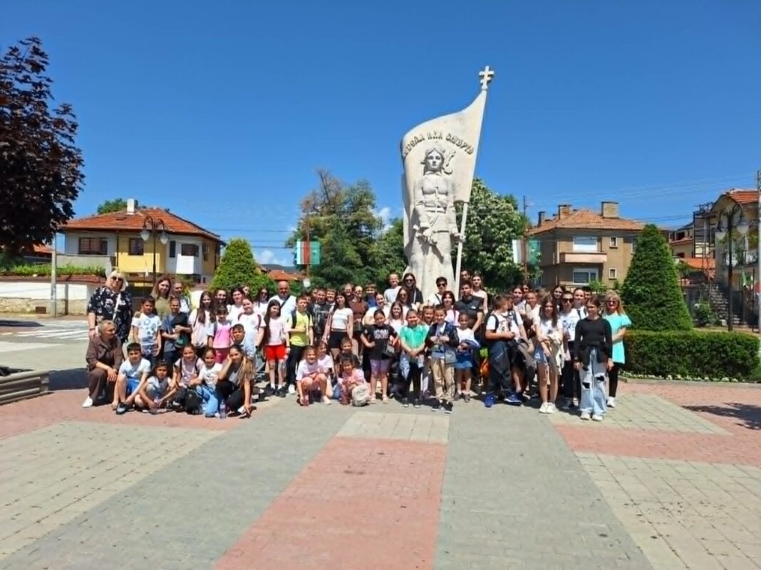 uchenici - ekskurzia do Panagyurishte ot Biovet- 2026
